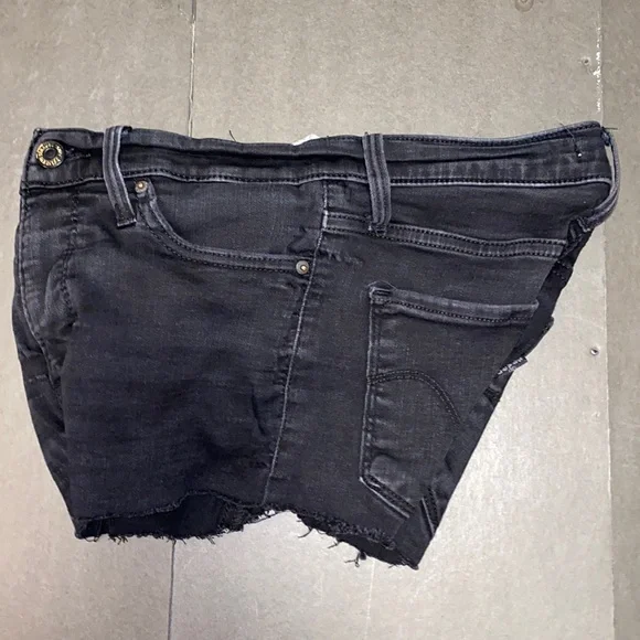 Levi’s 311 Shaping Skinny Size 27 Faded Black Cutoff Jean High Waist Shorts - Picture 6 of 13